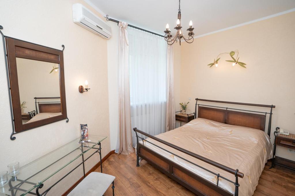 Hotel Piano Kiev Esterno foto