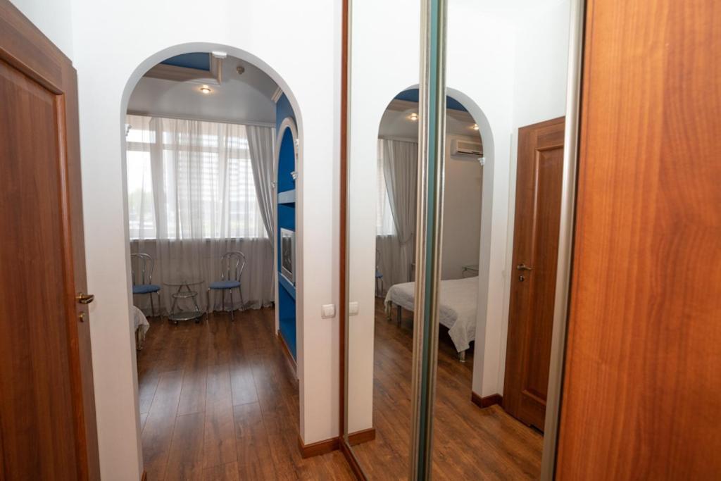 Hotel Piano Kiev Esterno foto